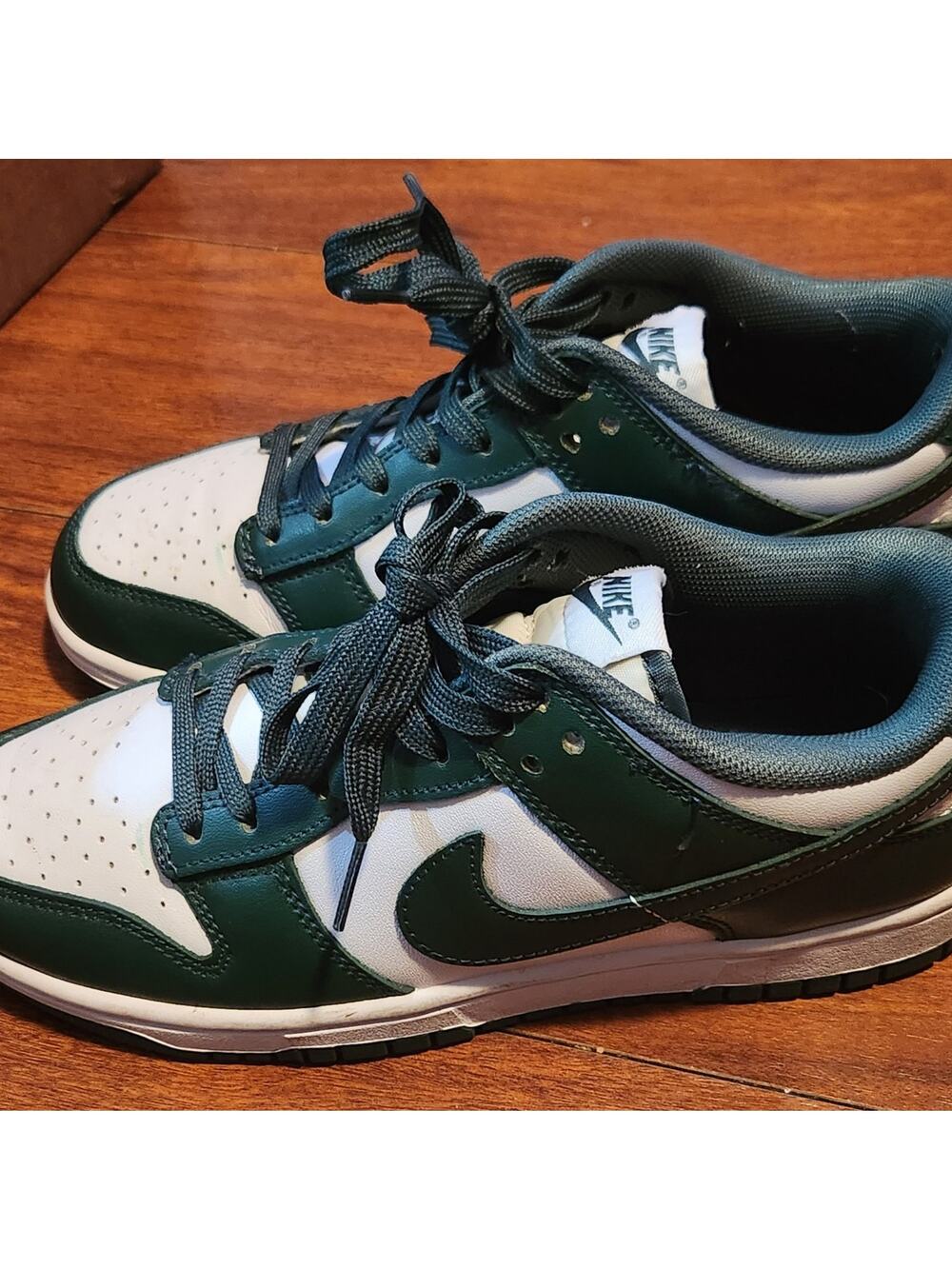 Nike sneakers shoes size 7.5